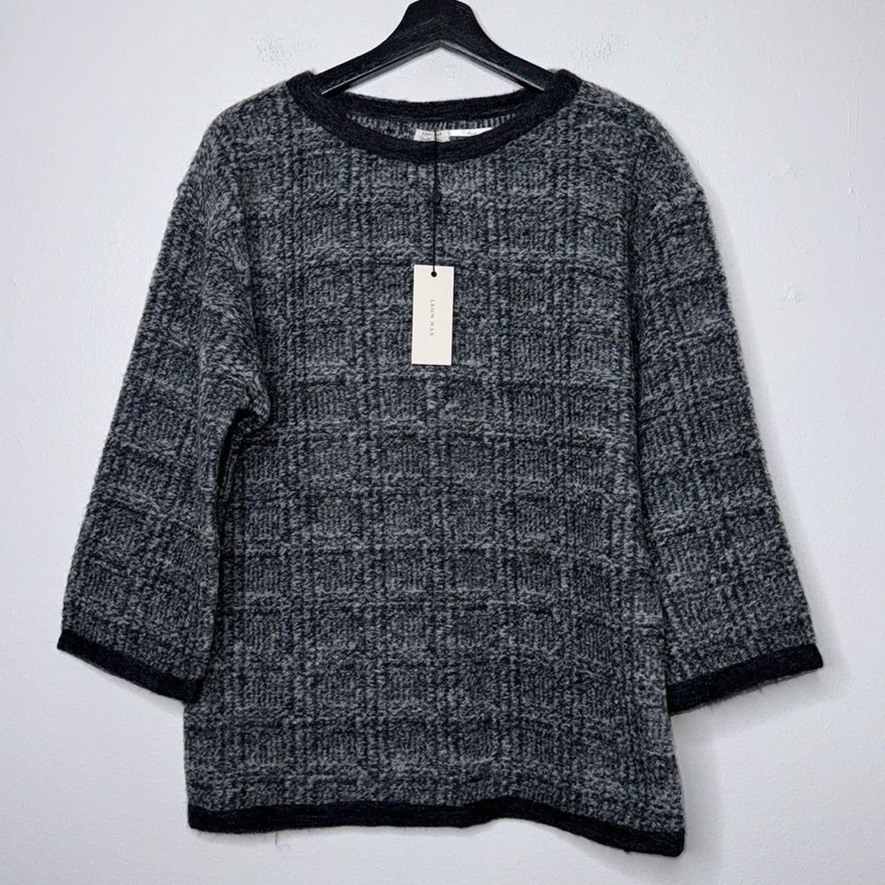 Leon Max Limited Edition Mohair Wool
Blend Gray Sweater Size Small